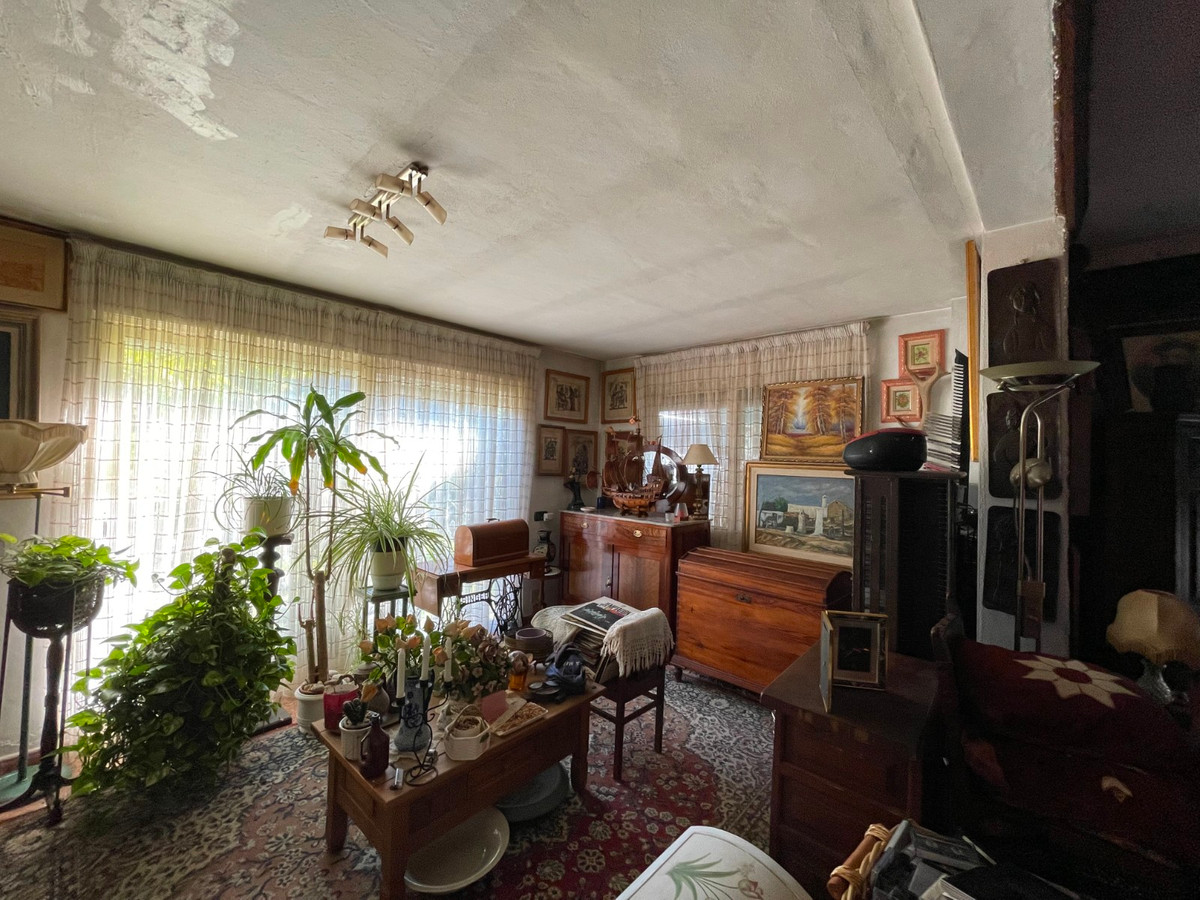 For sale - 5 Bedroom 2 Bathroom House - Detached Villa in Orihuela - Lomas de Cabo Roig  - Alicante