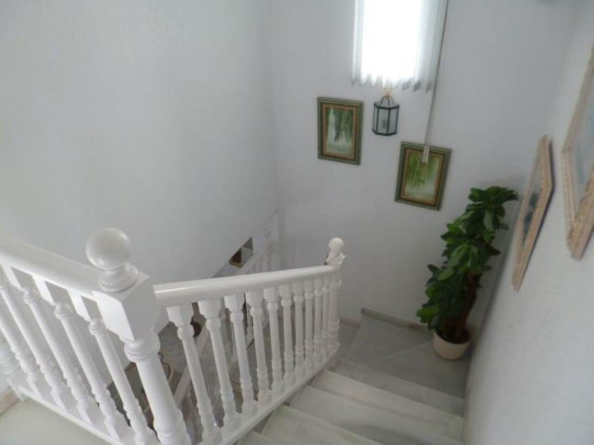 For sale - 3 Bedroom 2 Bathroom House - Detached Villa in Orihuela - Playa Flamenca  - Alicante