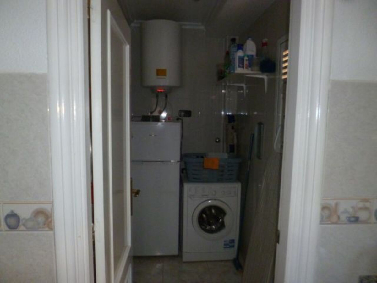 For sale - 3 Bedroom 2 Bathroom House - Detached Villa in Orihuela - Playa Flamenca  - Alicante