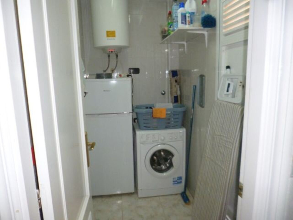 For sale - 3 Bedroom 2 Bathroom House - Detached Villa in Orihuela - Playa Flamenca  - Alicante