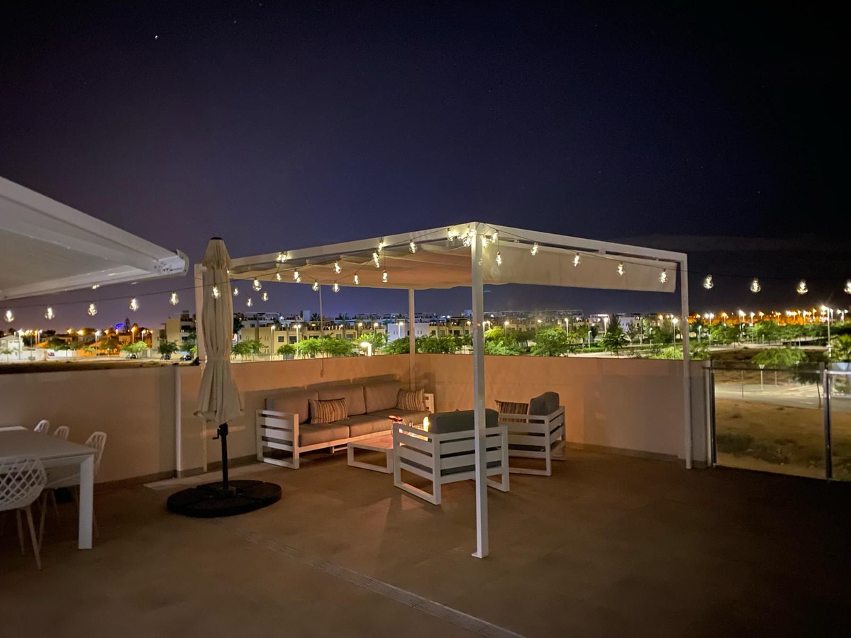 For sale - 3 Bedroom 2 Bathroom Apartment - Penthouse in Orihuela - Mil Palmeras  - Alicante