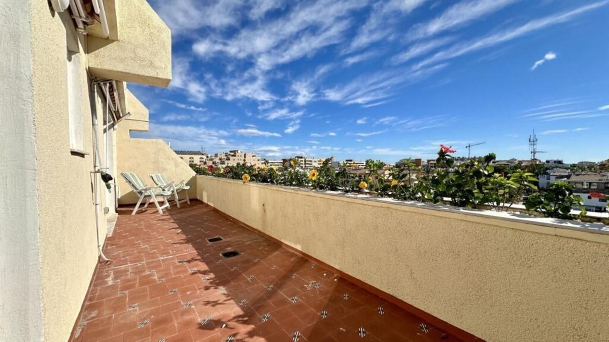 For sale - 2 Bedroom 2 Bathroom Apartment - Penthouse in Torrevieja - Torrevieja Centro  - Alicante