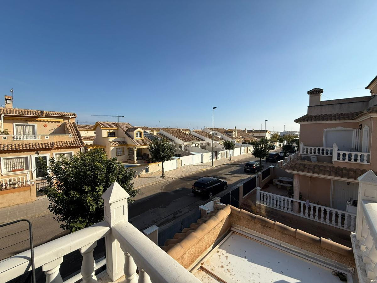 For sale - 2 Bedroom 2 Bathroom House - Semi-Detached House in Pilar de la Horadada - Torre de la Horadada  - Alicante