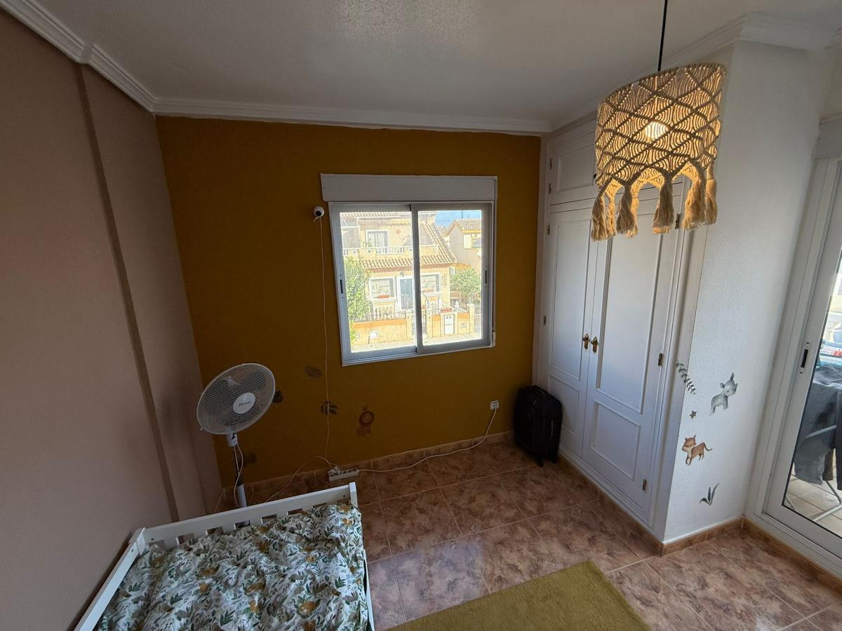 For sale - 2 Bedroom 2 Bathroom House - Semi-Detached House in Pilar de la Horadada - Torre de la Horadada  - Alicante