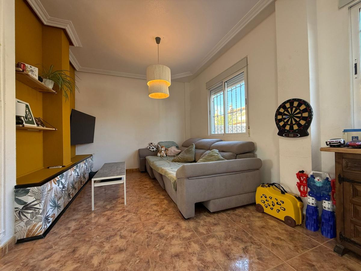 For sale - 2 Bedroom 2 Bathroom House - Semi-Detached House in Pilar de la Horadada - Torre de la Horadada  - Alicante