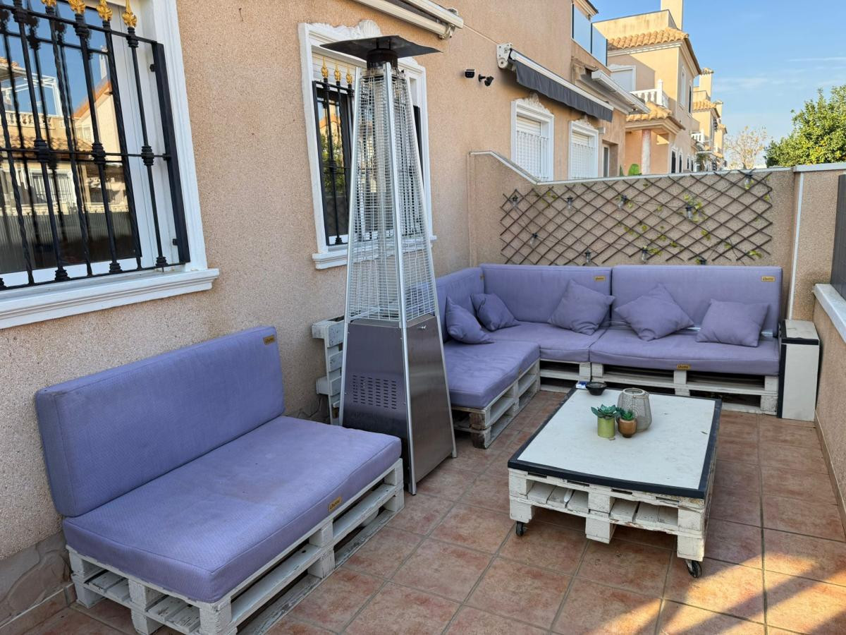 For sale - 2 Bedroom 2 Bathroom House - Semi-Detached House in Pilar de la Horadada - Torre de la Horadada  - Alicante