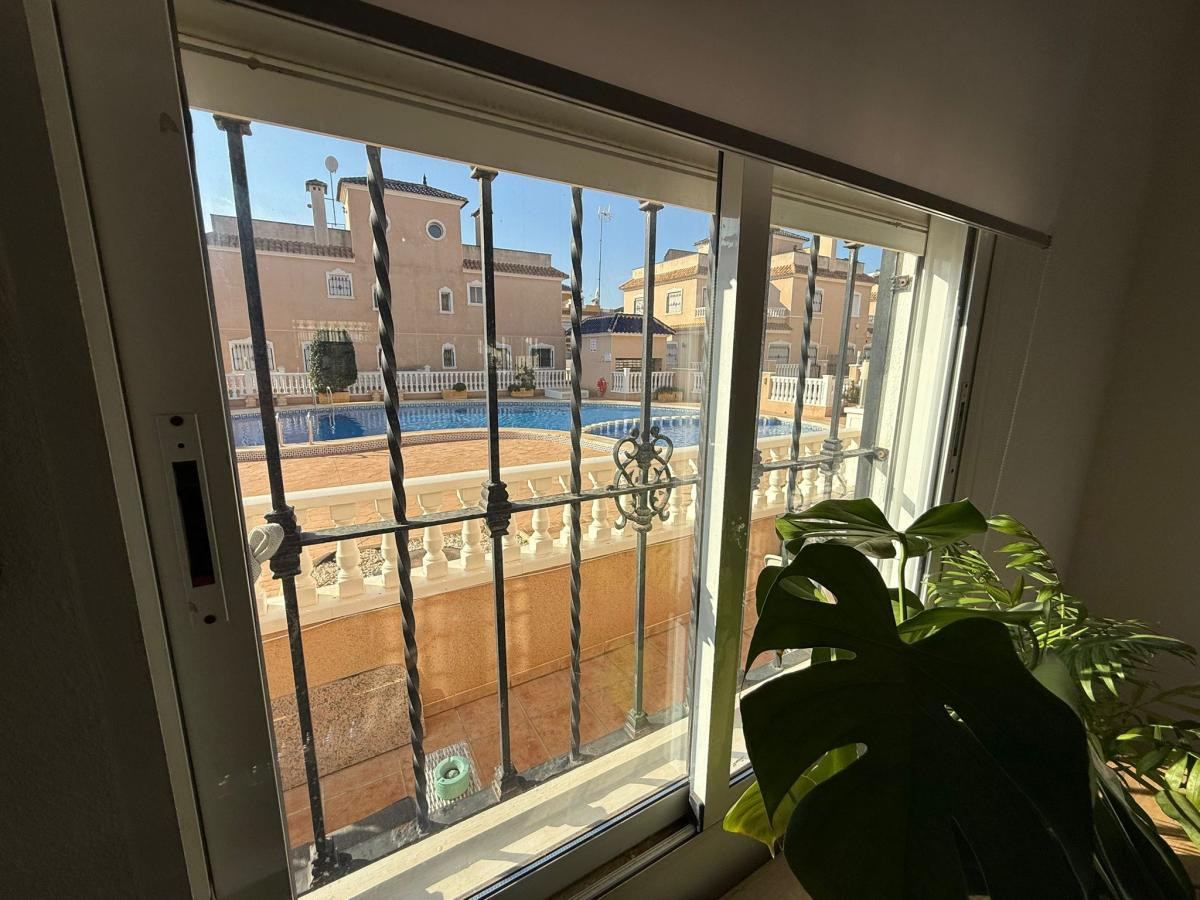 For sale - 2 Bedroom 2 Bathroom House - Semi-Detached House in Pilar de la Horadada - Torre de la Horadada  - Alicante