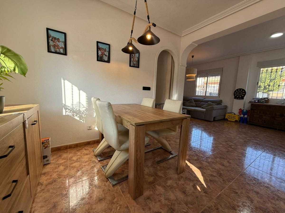 For sale - 2 Bedroom 2 Bathroom House - Semi-Detached House in Pilar de la Horadada - Torre de la Horadada  - Alicante