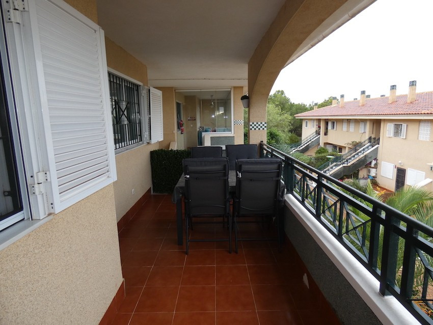 For sale - 2 Bedroom 1 Bathroom Apartment - Top Floor Apartment in Santa Pola - Gran Alacant  - Alicante