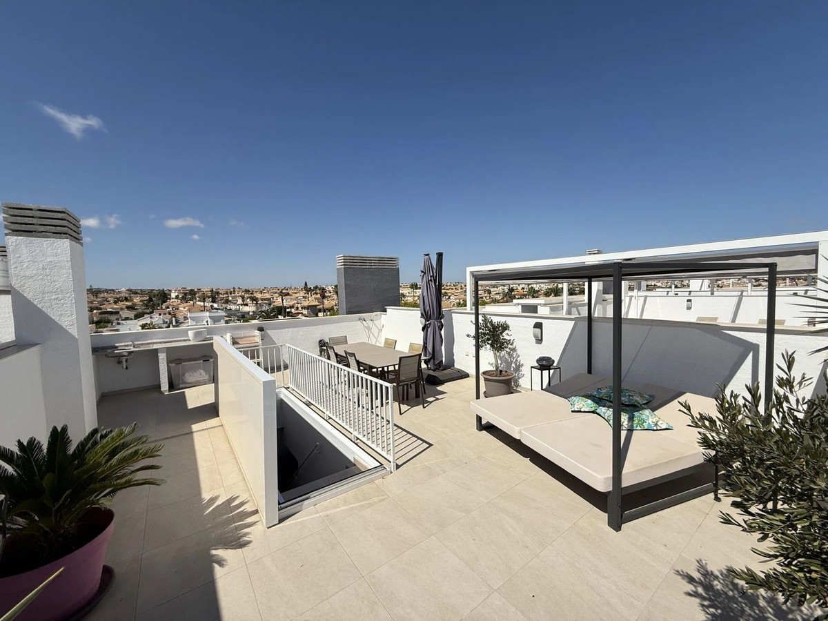 For sale - 2 Bedroom 2 Bathroom Apartment - Penthouse in Orihuela - Playa Flamenca  - Alicante