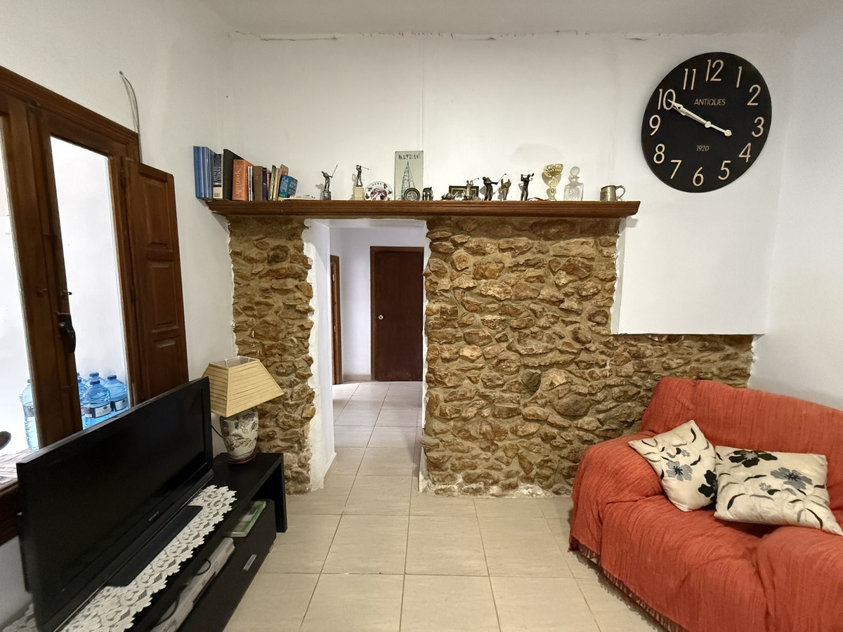 For sale - 4 Bedroom 2 Bathroom House - Finca - Cortijo in Pilar de la Horadada - Pinar de Campoverde  - Alicante