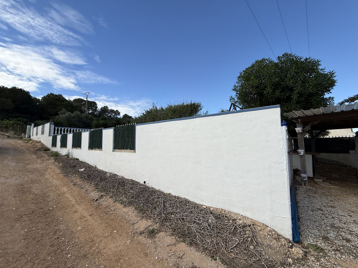 For sale - 4 Bedroom 2 Bathroom House - Finca - Cortijo in Pilar de la Horadada - Pinar de Campoverde  - Alicante