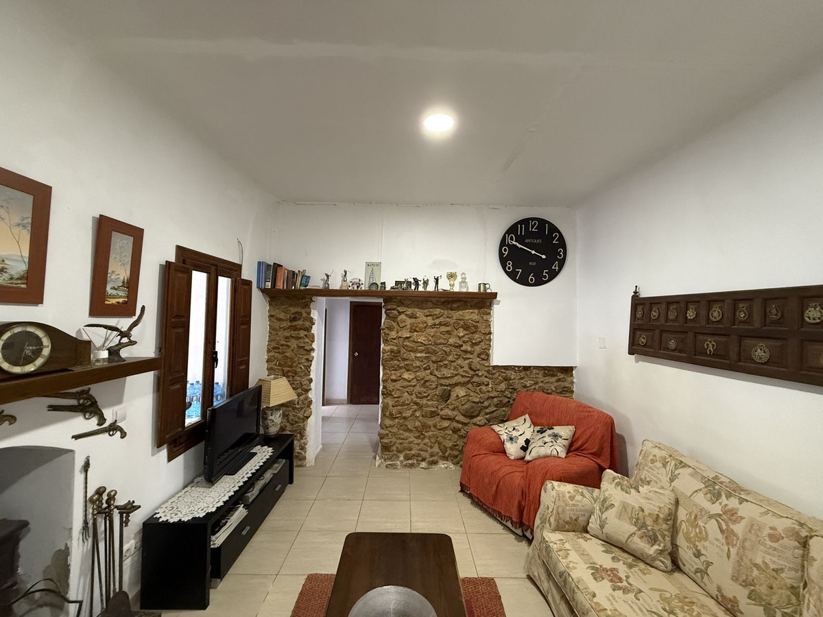For sale - 4 Bedroom 2 Bathroom House - Finca - Cortijo in Pilar de la Horadada - Pinar de Campoverde  - Alicante