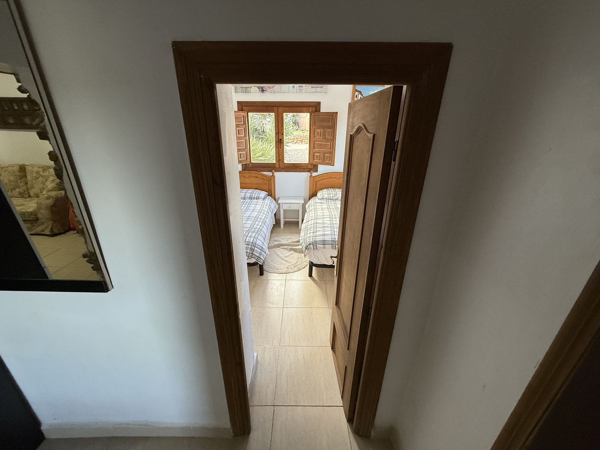 For sale - 4 Bedroom 2 Bathroom House - Finca - Cortijo in Pilar de la Horadada - Pinar de Campoverde  - Alicante