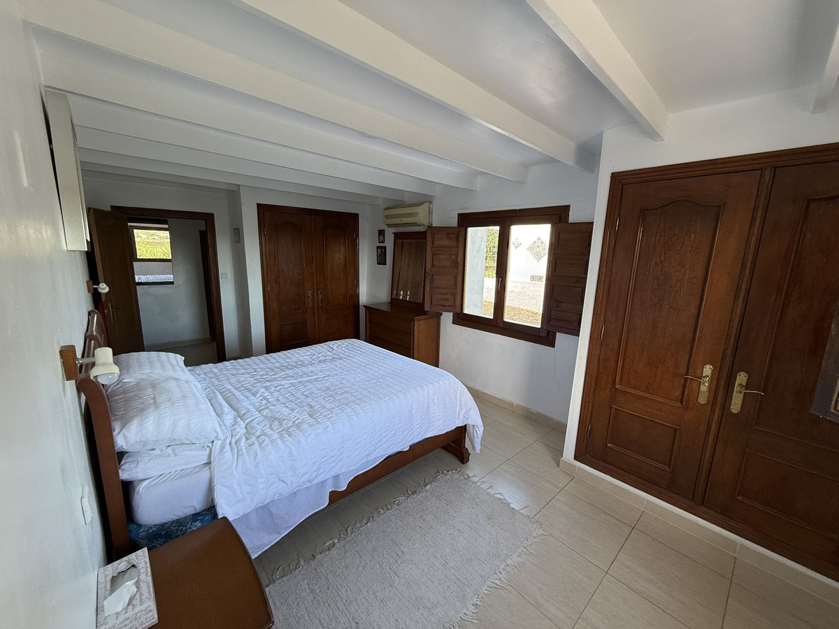 For sale - 4 Bedroom 2 Bathroom House - Finca - Cortijo in Pilar de la Horadada - Pinar de Campoverde  - Alicante