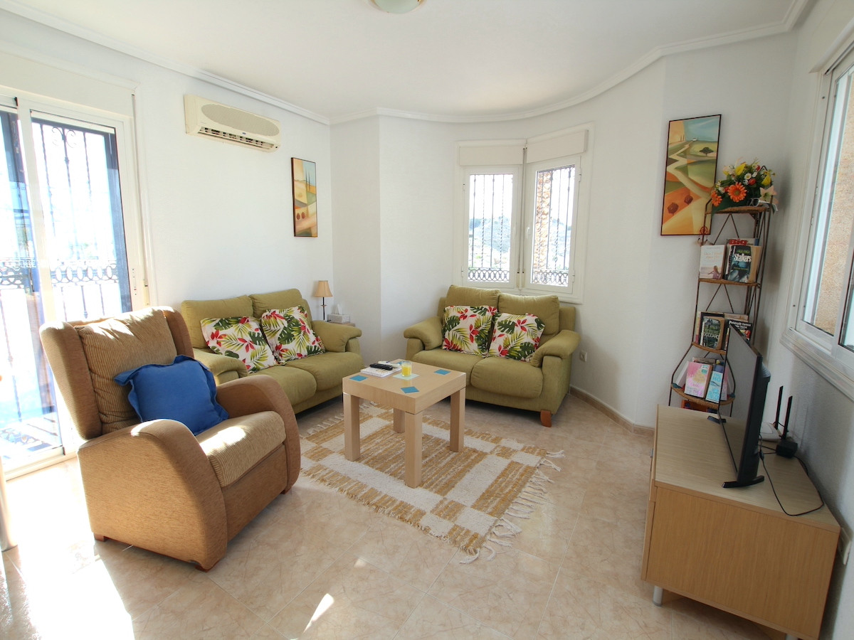 For sale - 5 Bedroom 5 Bathroom Detached Villa in Ciudad Quesada - Ciudad Quesada  - Alicante