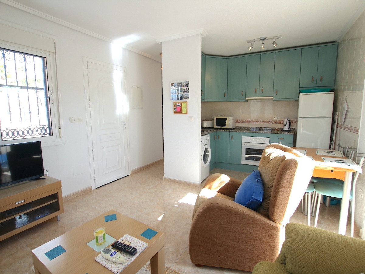 For sale - 5 Bedroom 5 Bathroom Detached Villa in Ciudad Quesada - Ciudad Quesada  - Alicante