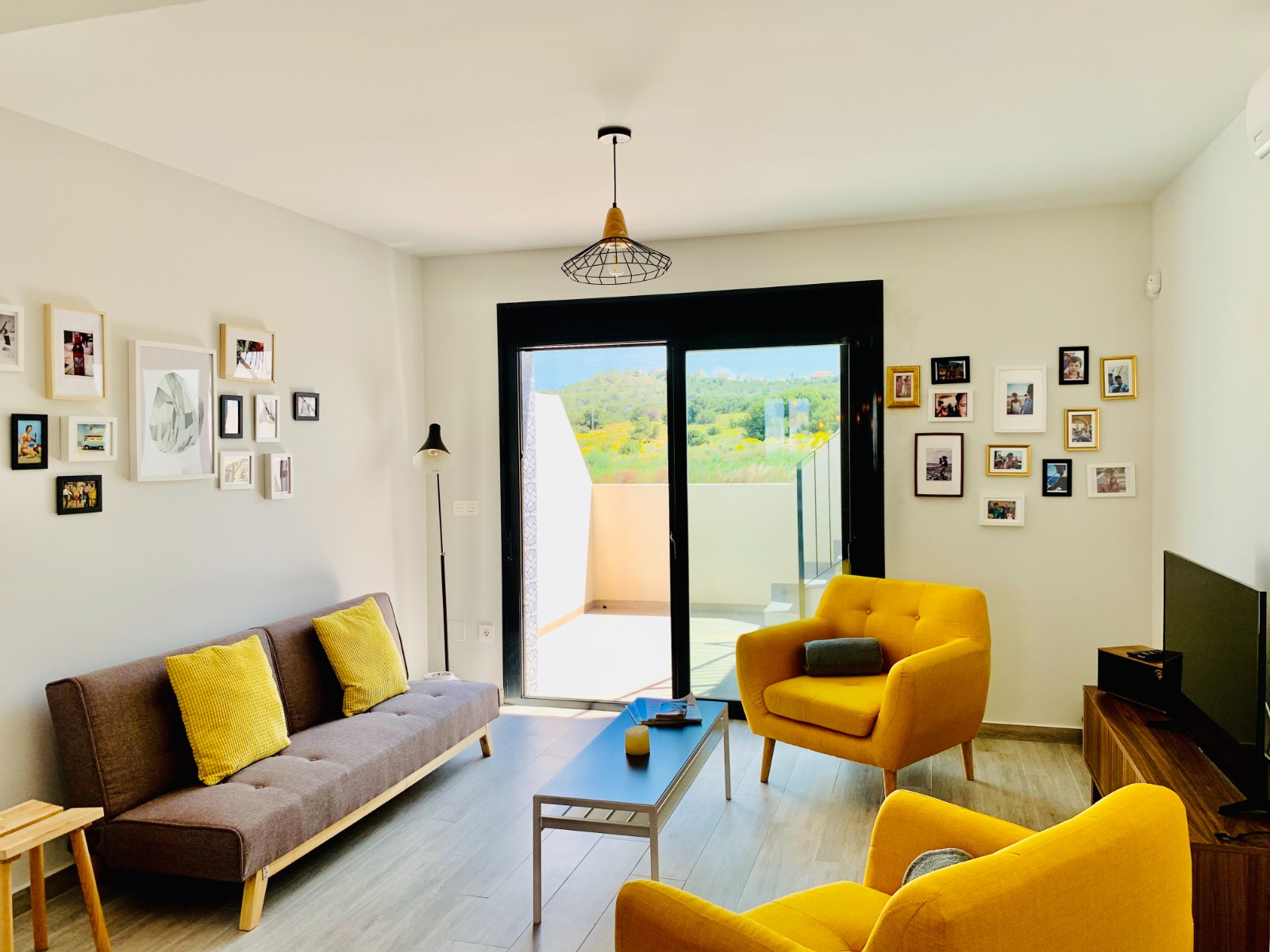 For sale - 3 Bedroom 2 Bathroom Apartment in San Miguel de Salinas - Inland  - Alicante