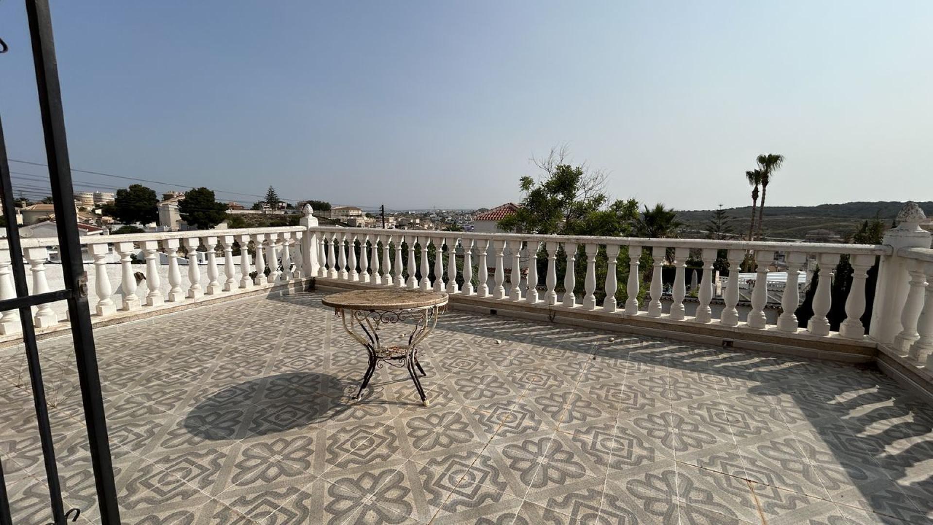 For sale - 5 Bedroom 4 Bathroom Villa in Ciudad Quesada - Costa Blanca  - Alicante