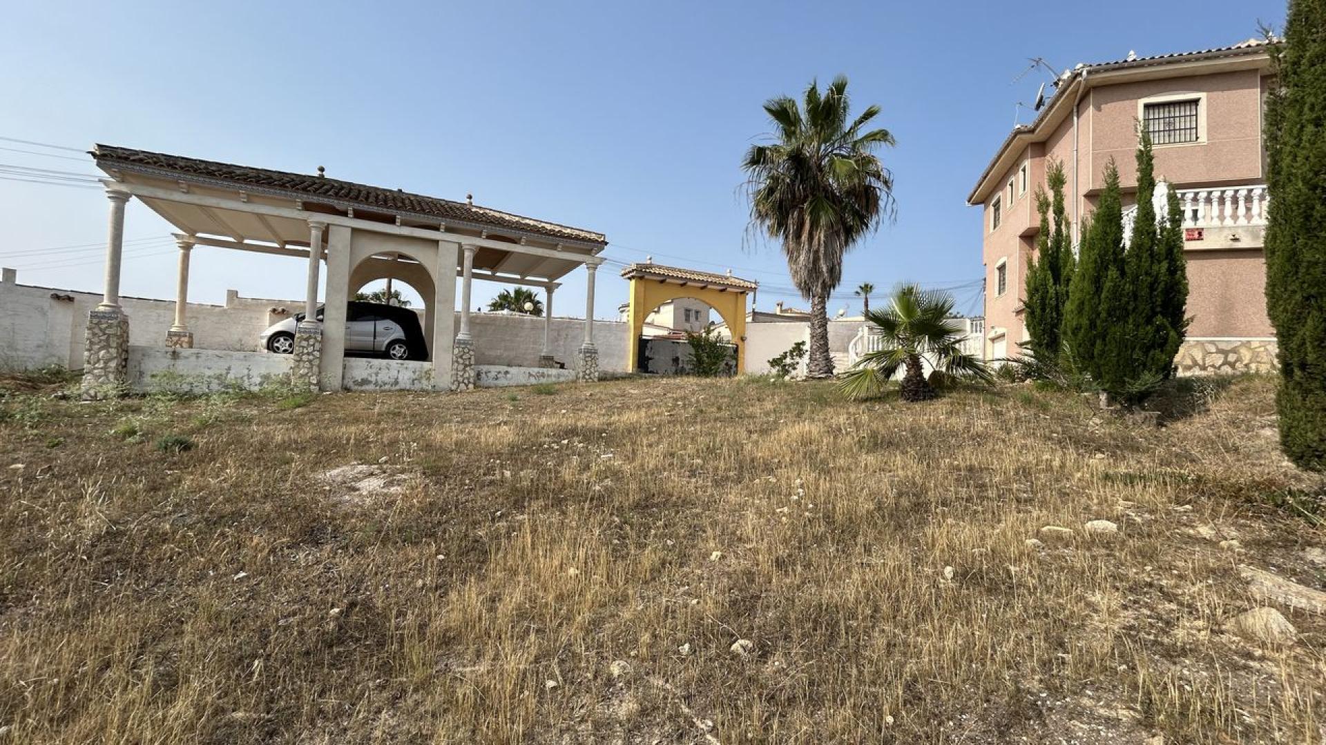 For sale - 5 Bedroom 4 Bathroom Villa in Ciudad Quesada - Costa Blanca  - Alicante