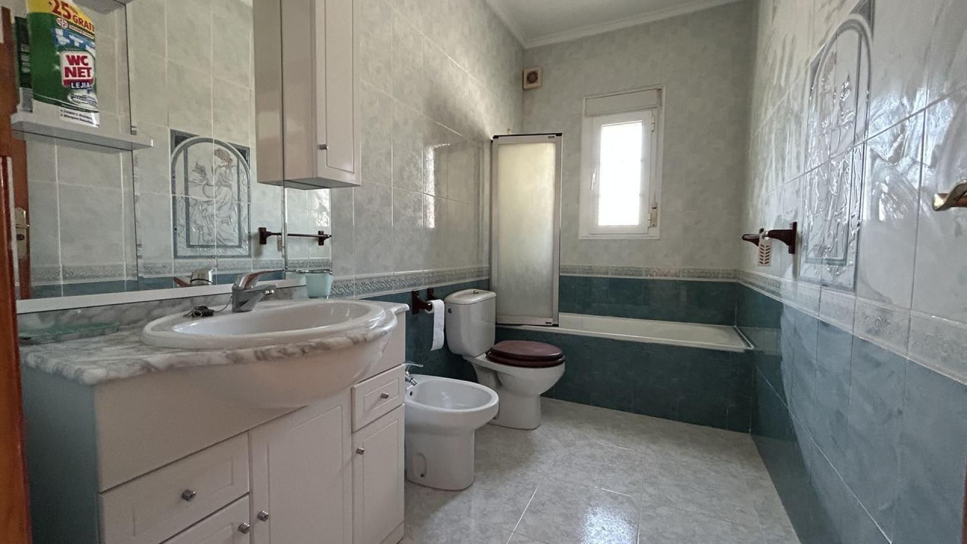 For sale - 5 Bedroom 4 Bathroom Villa in Ciudad Quesada - Costa Blanca  - Alicante