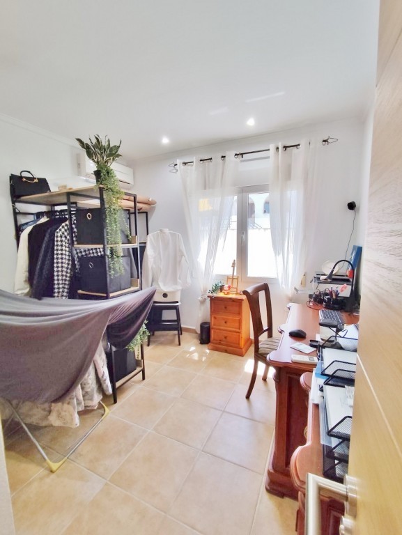 For sale - 4 Bedroom 3 Bathroom Villa in San Miguel de Salinas - Inland  - Alicante