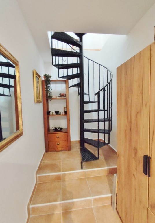 For sale - 4 Bedroom 3 Bathroom Villa in San Miguel de Salinas - Inland  - Alicante