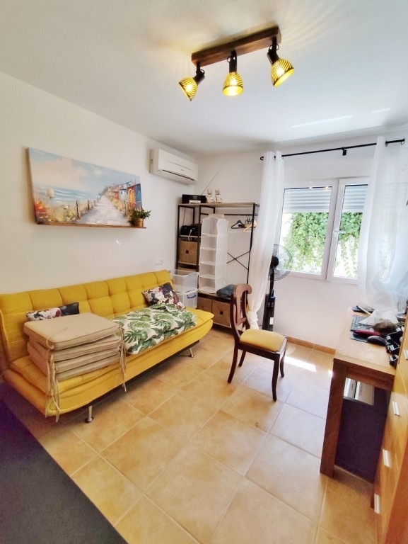 For sale - 4 Bedroom 3 Bathroom Villa in San Miguel de Salinas - Inland  - Alicante