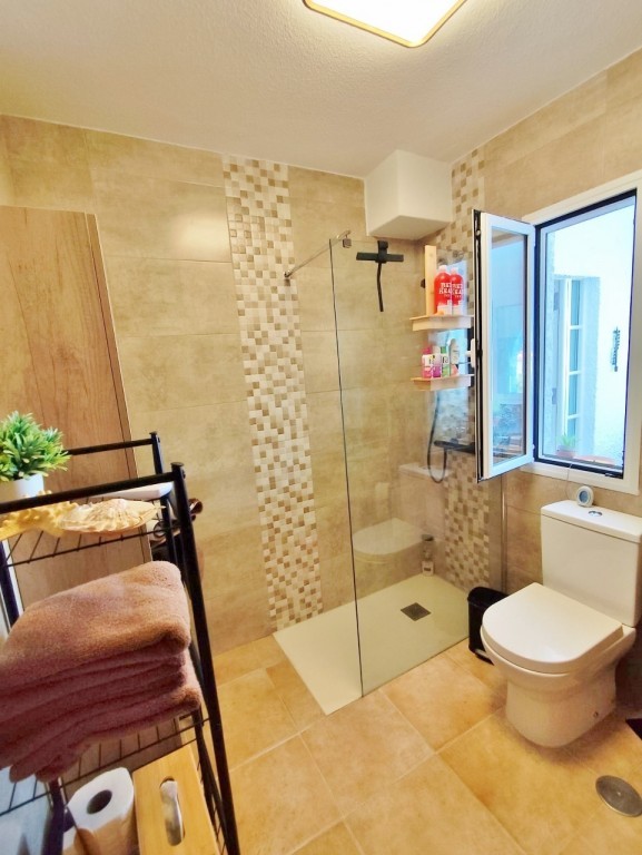 For sale - 4 Bedroom 3 Bathroom Villa in San Miguel de Salinas - Inland  - Alicante
