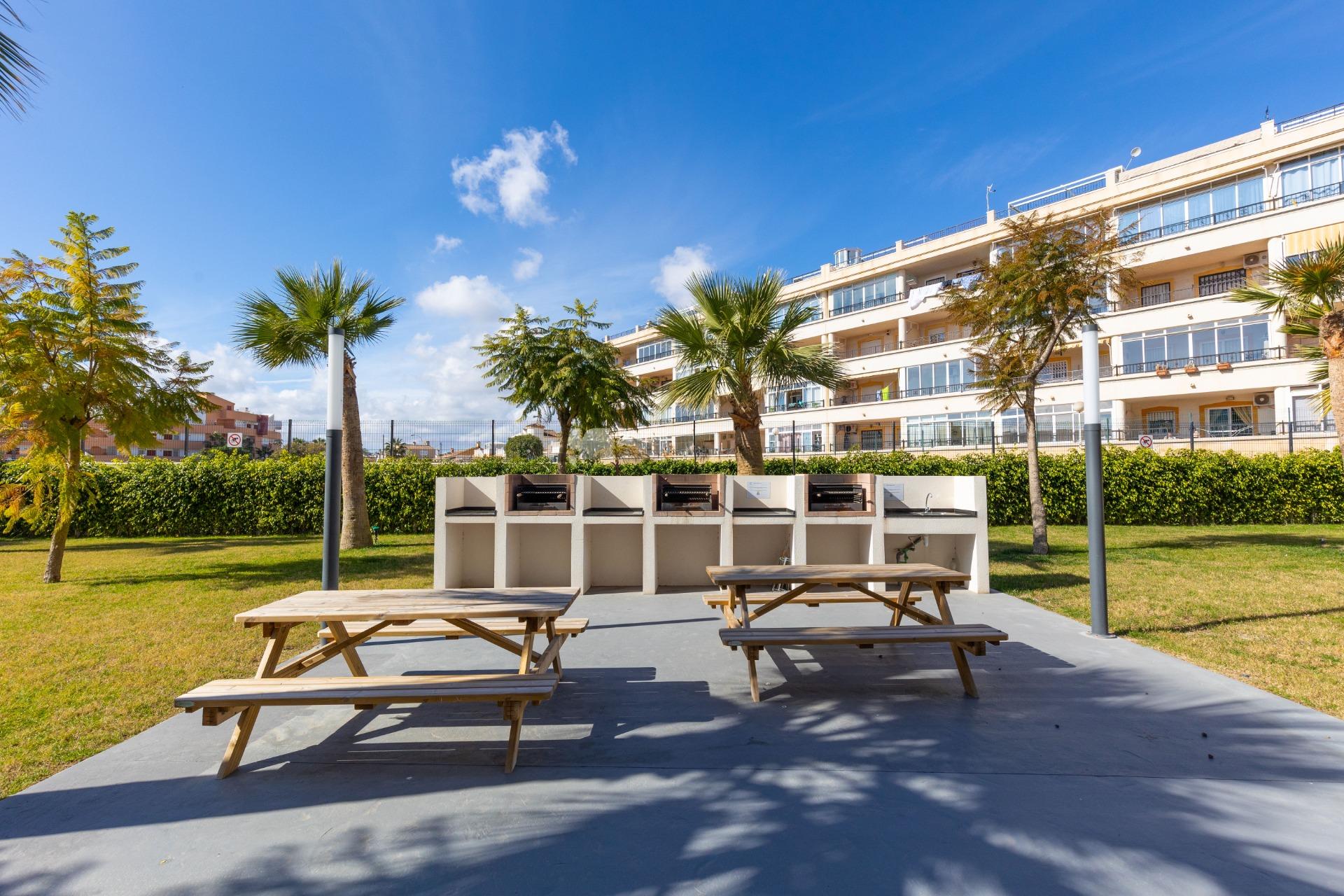 For sale - 2 Bedroom 2 Bathroom Penthouse in Orihuela Costa - Playa Flamenca  - Alicante