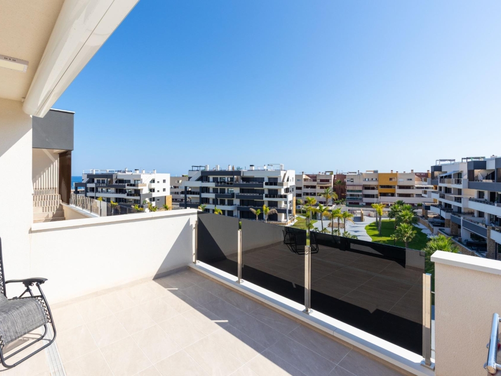 2 Bedroom 2 Bathroom Penthouse in Orihuela Costa