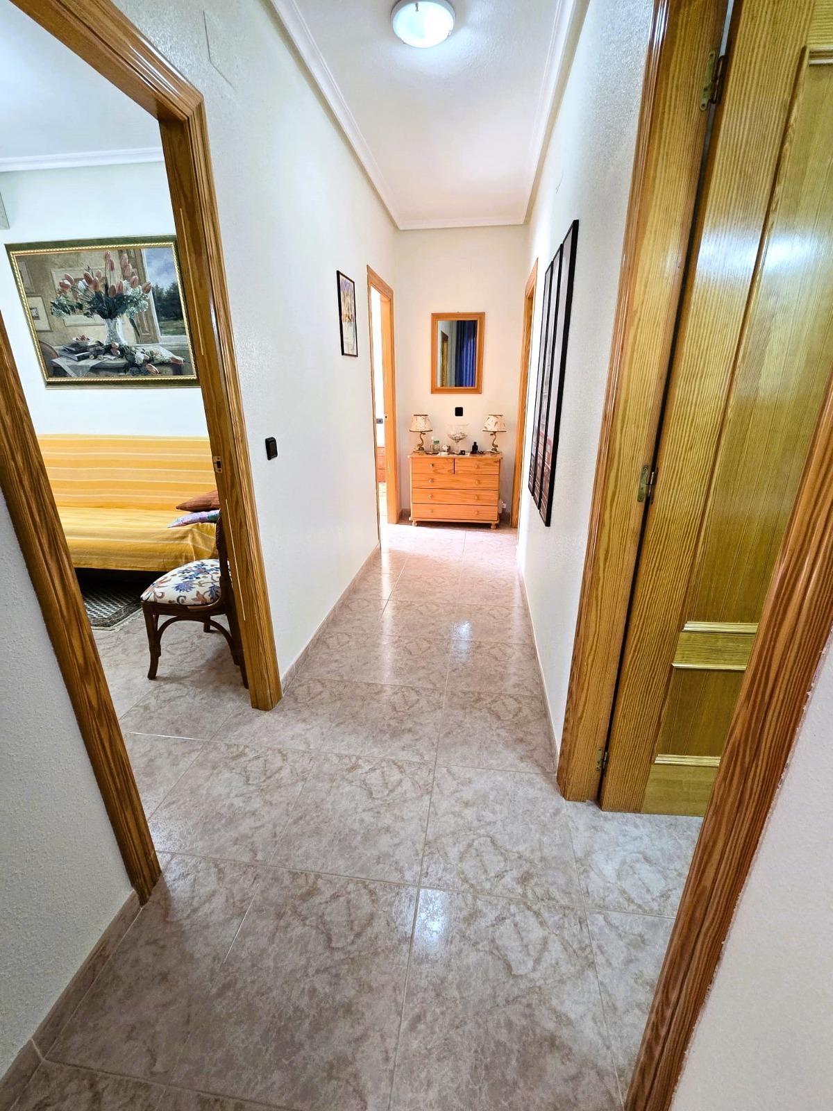 For sale - 3 Bedroom 2 Bathroom Villa in Orihuela Costa - Playa Flamenca  - Alicante