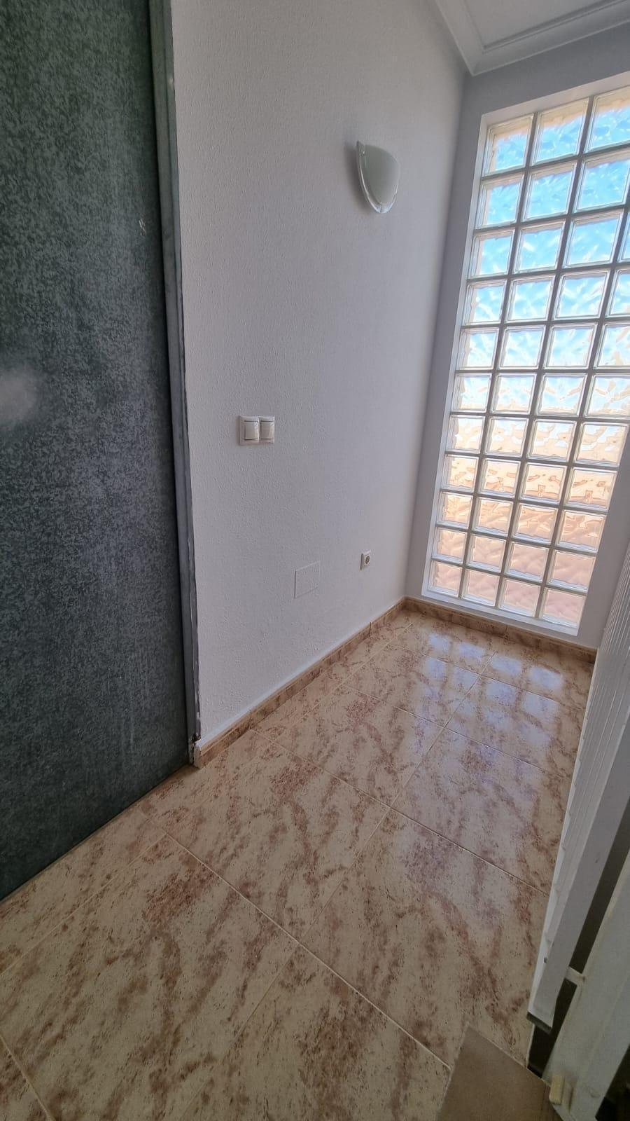 For sale - 3 Bedroom 2 Bathroom Town House in Orihuela Costa - Villamartín-las Filipinas  - Alicante