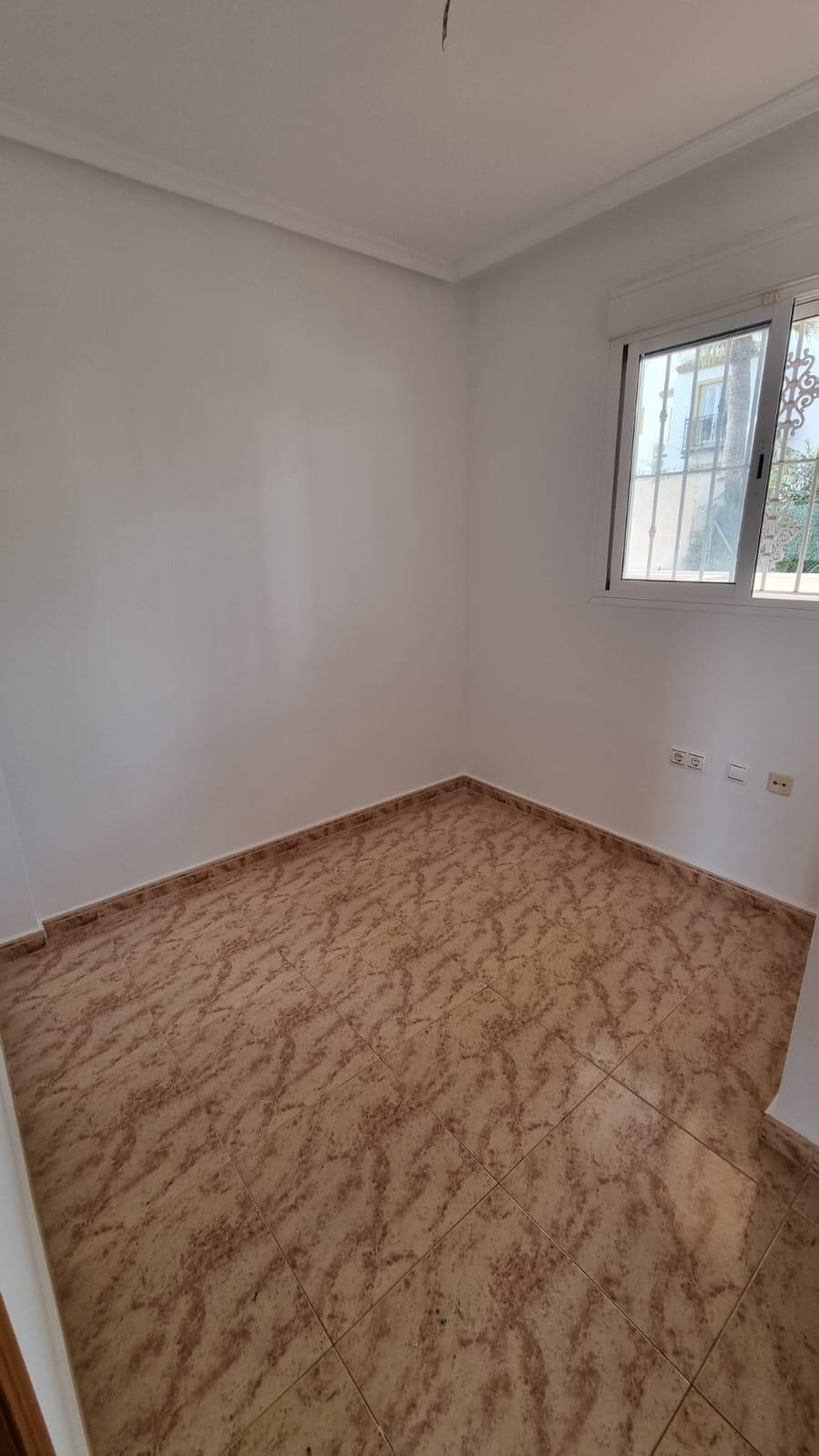 For sale - 3 Bedroom 2 Bathroom Town House in Orihuela Costa - Villamartín-las Filipinas  - Alicante