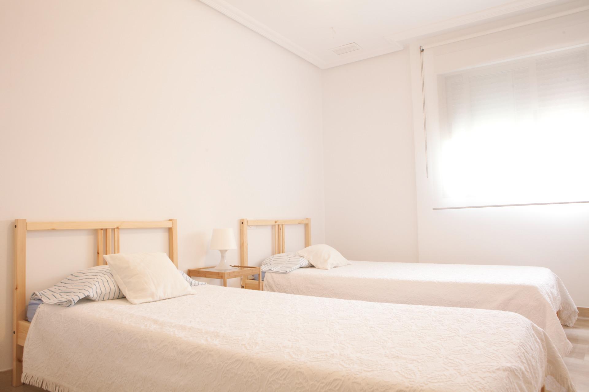 For sale - 4 Bedroom 2 Bathroom Apartment in Santa Pola - Centro  - Alicante