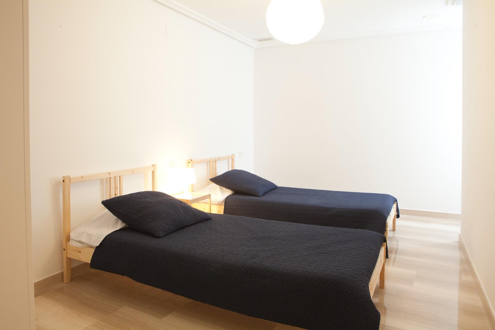 For sale - 4 Bedroom 2 Bathroom Apartment in Santa Pola - Centro  - Alicante