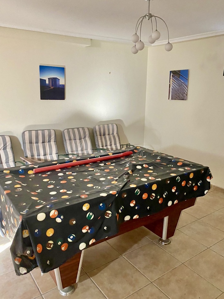 For sale - 3 Bedroom 2 Bathroom Semi Detached in Villamartin -  - Alicante