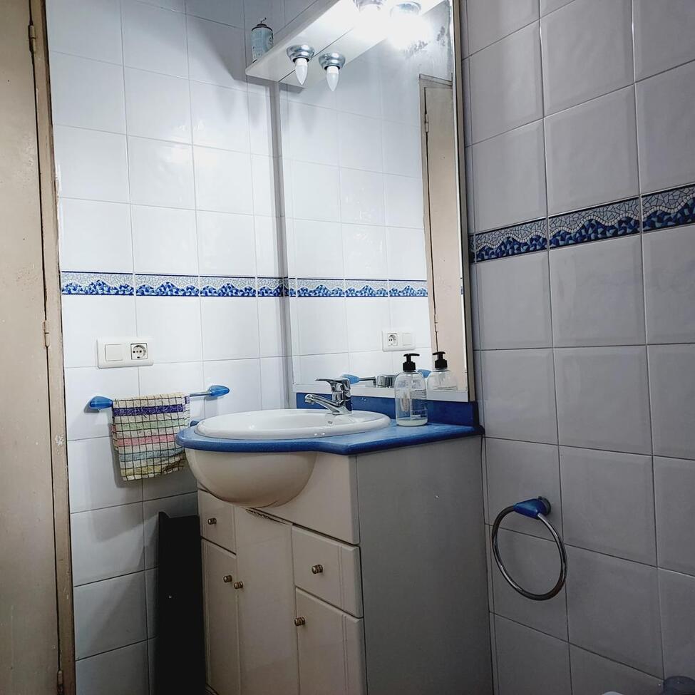 For sale - 4 Bedroom 2 Bathroom Villa in Punta Prima  - Punta Prima  - Alicante