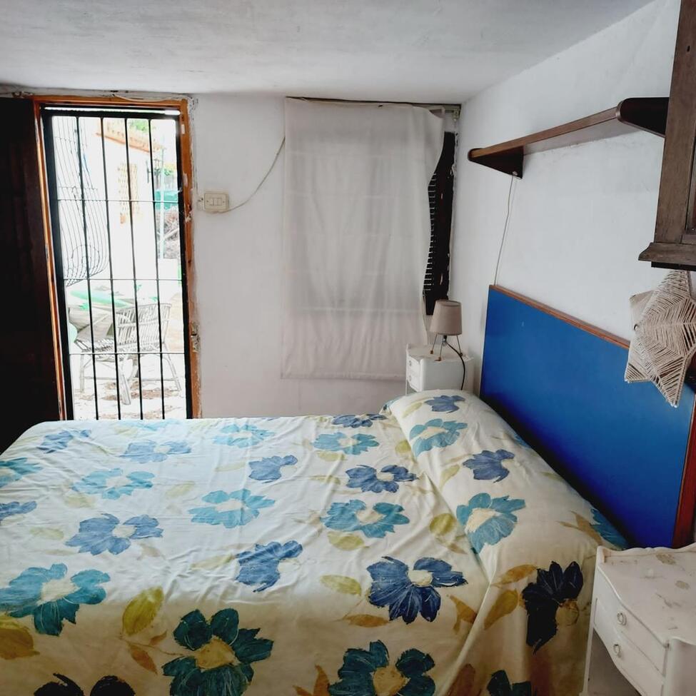 For sale - 4 Bedroom 2 Bathroom Villa in Punta Prima  - Punta Prima  - Alicante