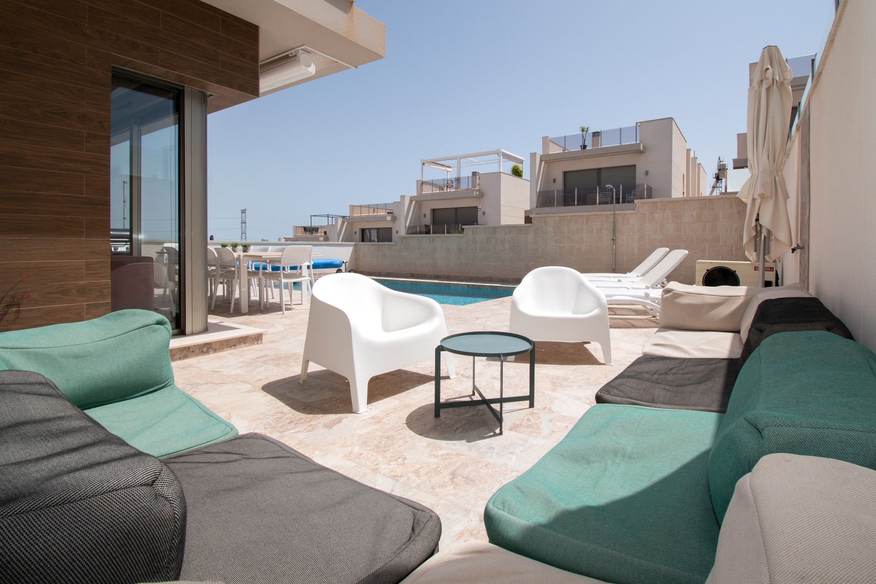 For sale - 5 Bedroom 4 Bathroom Villa in Orihuela Costa - Costa Blanca  - Alicante