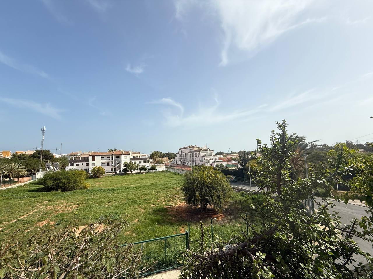 For sale - 3 Bedroom 2 Bathroom Apartment in Orihuela Costa - Punta Prima  - Alicante