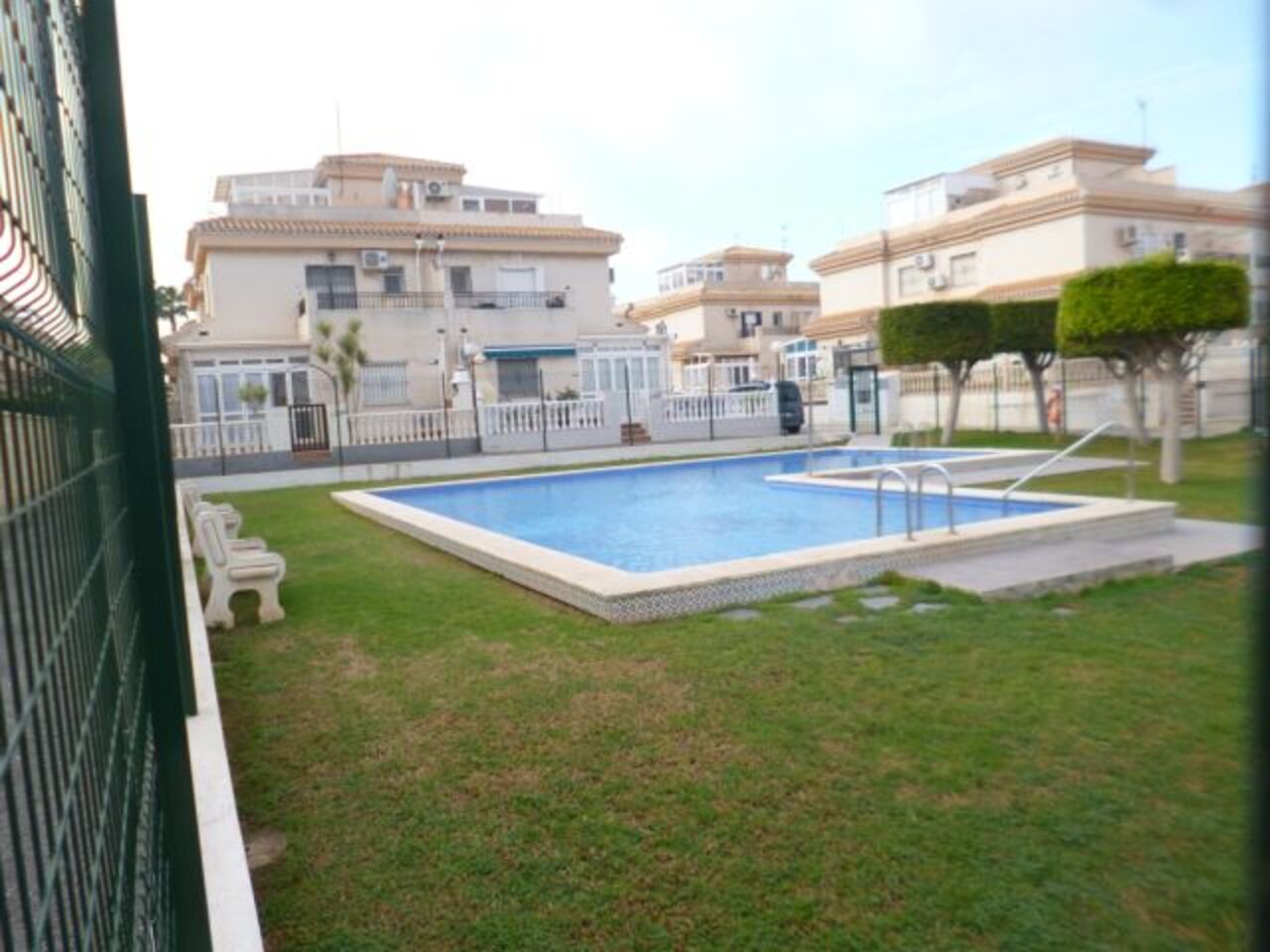 For sale - 3 Bedroom 2 Bathroom Villa in Playa Flamenca - Costa Blanca  - Alicante