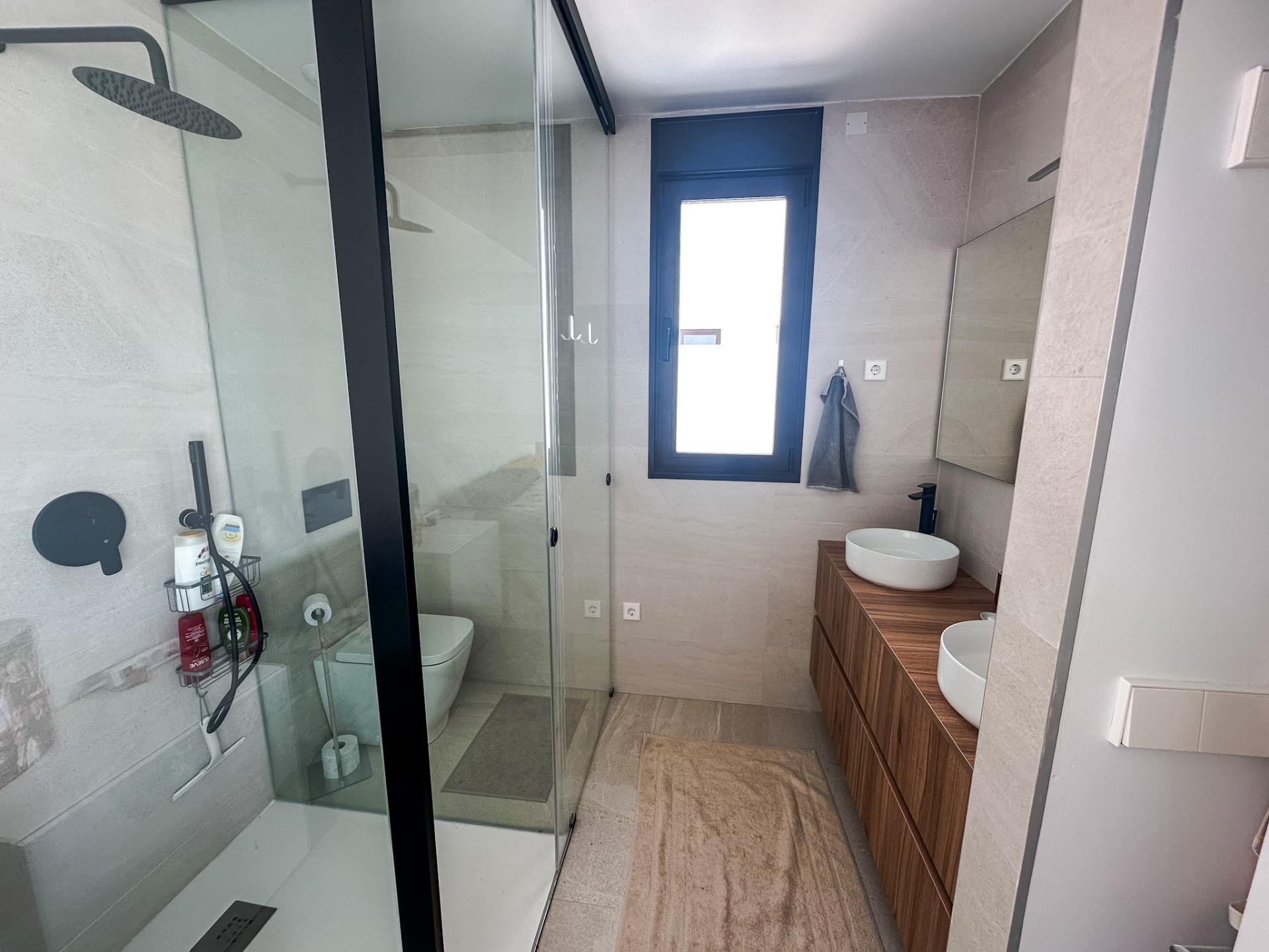 For sale - 3 Bedroom 3 Bathroom Villa in Los Alcazares - Dolores De Pacheco-santa Rosalía  - Murcia