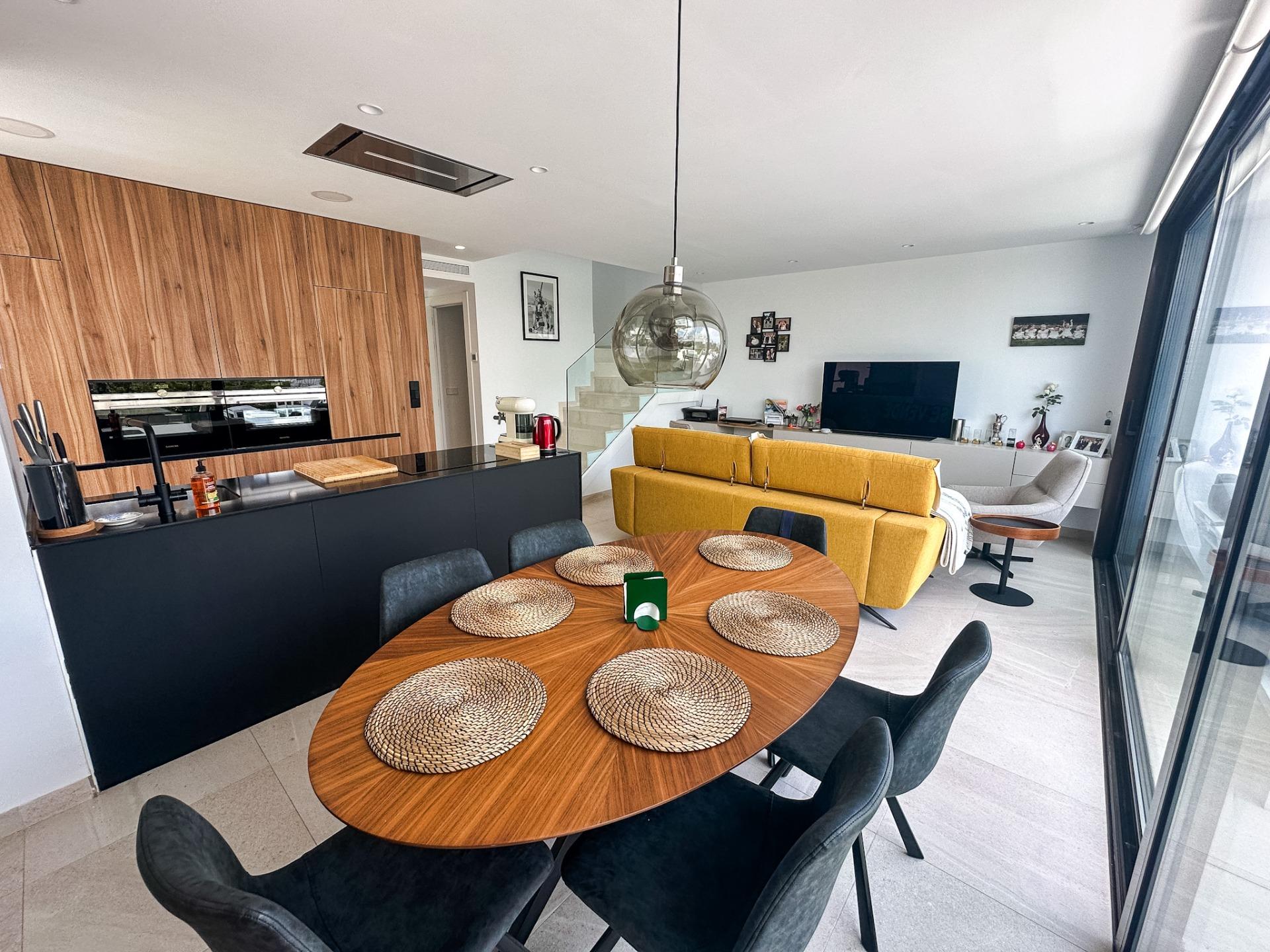 For sale - 3 Bedroom 3 Bathroom Villa in Los Alcazares - Dolores De Pacheco-santa Rosalía  - Murcia