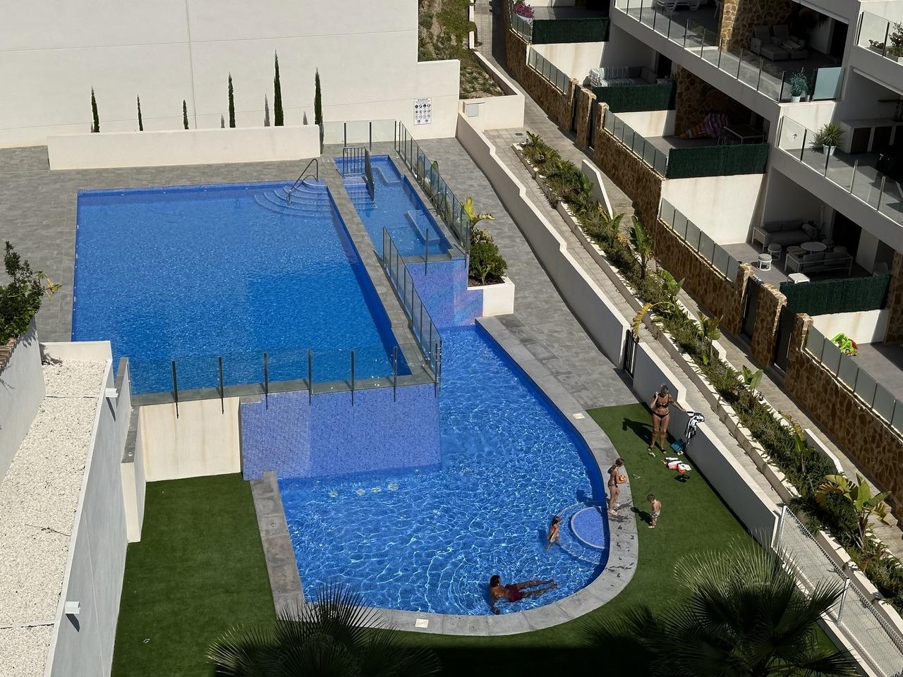 For sale - 2 Bedroom 2 Bathroom Penthouse in Orihuela Costa - Villamartín-las Filipinas  - Alicante