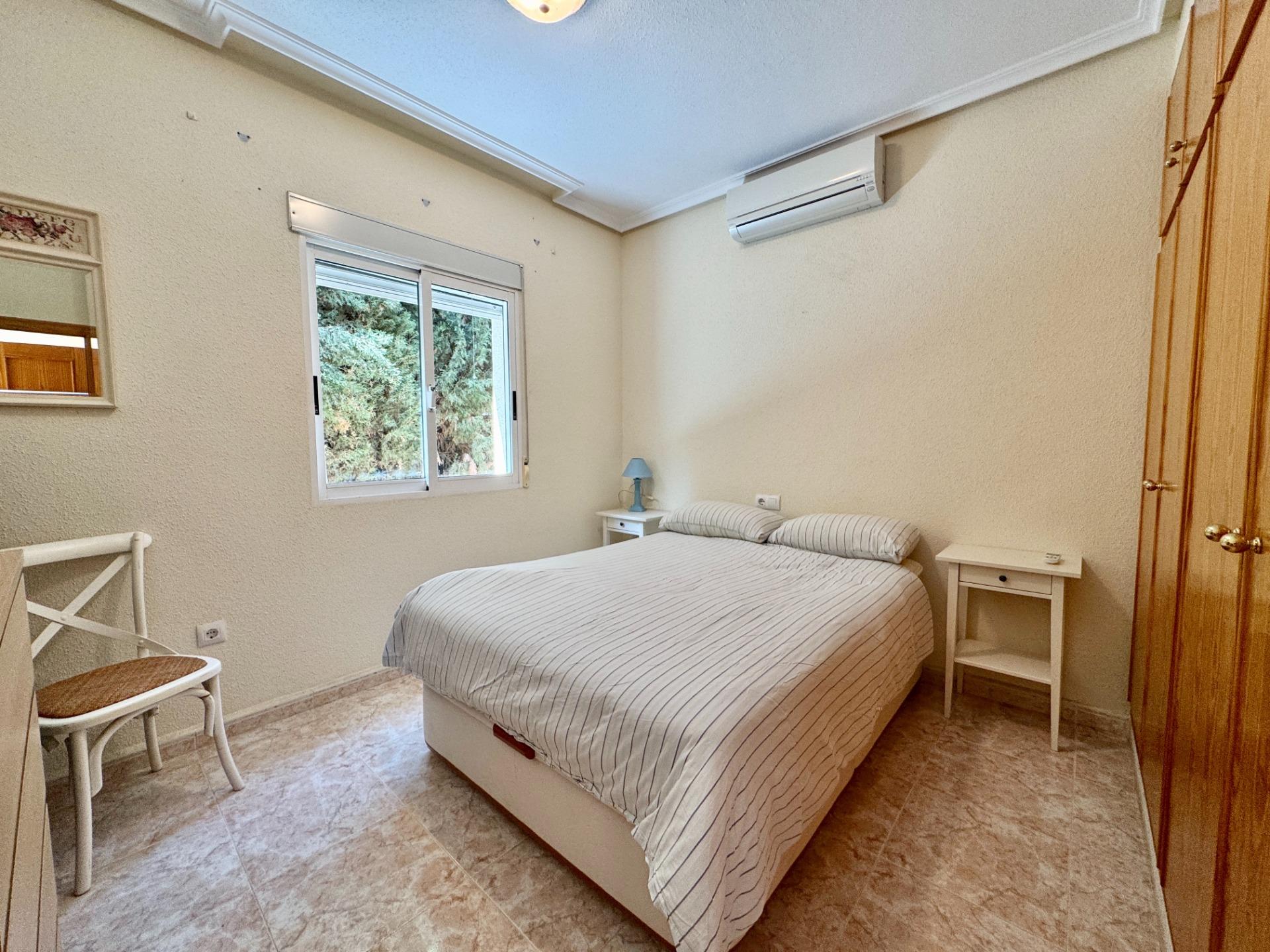 For sale - 3 Bedroom 3 Bathroom Villa in Dolores - Cmno. Escorredor  - Alicante