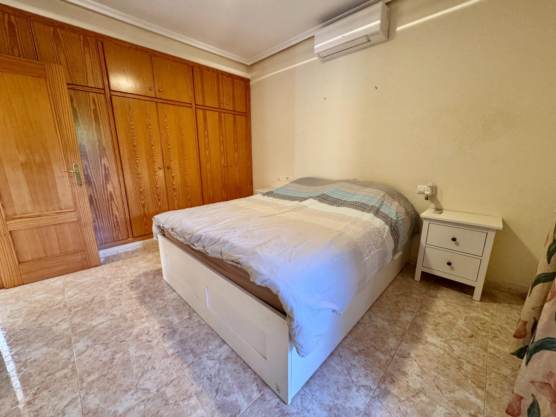 For sale - 3 Bedroom 3 Bathroom Villa in Dolores - Cmno. Escorredor  - Alicante