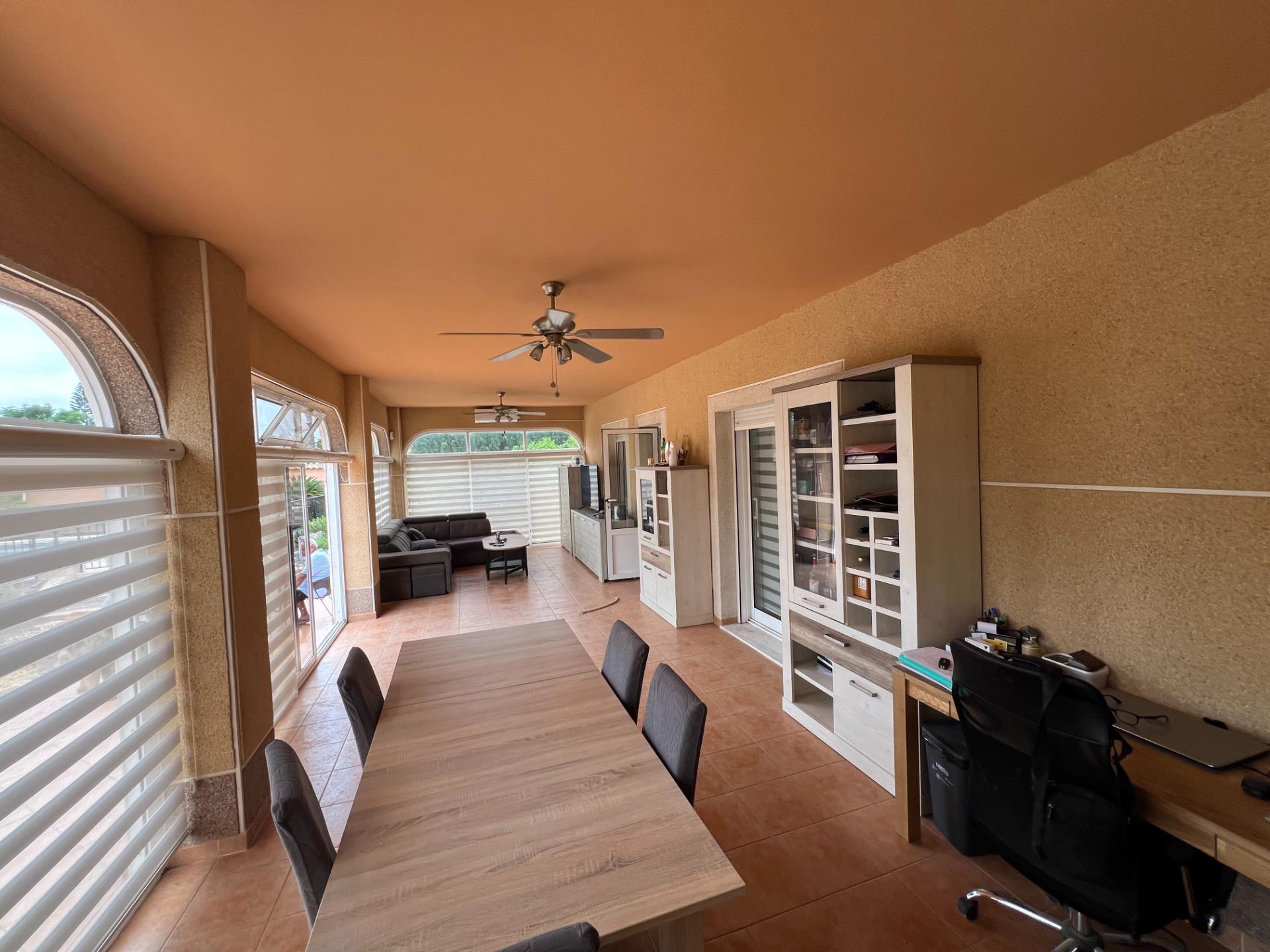 For sale - 3 Bedroom 3 Bathroom Villa in Dolores - Cmno. Escorredor  - Alicante