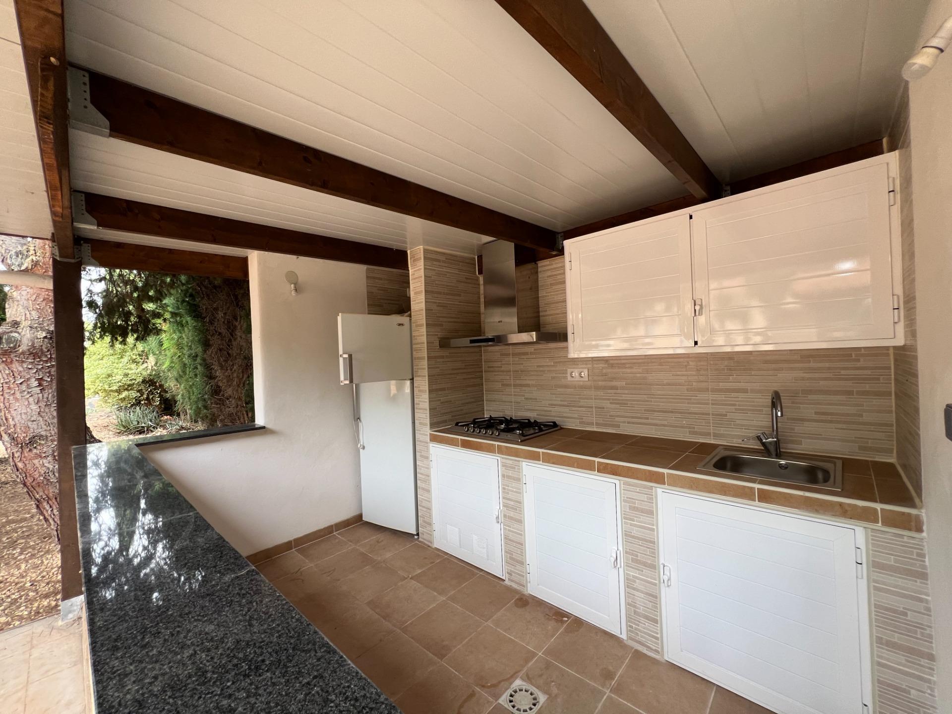 For sale - 3 Bedroom 3 Bathroom Villa in Dolores - Cmno. Escorredor  - Alicante