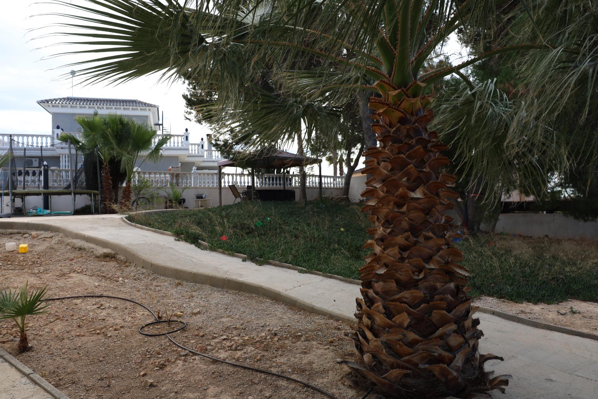 For sale - 5 Bedroom 3 Bathroom Villa in Ciudad Quesada - Costa Blanca Sur  - Alicante